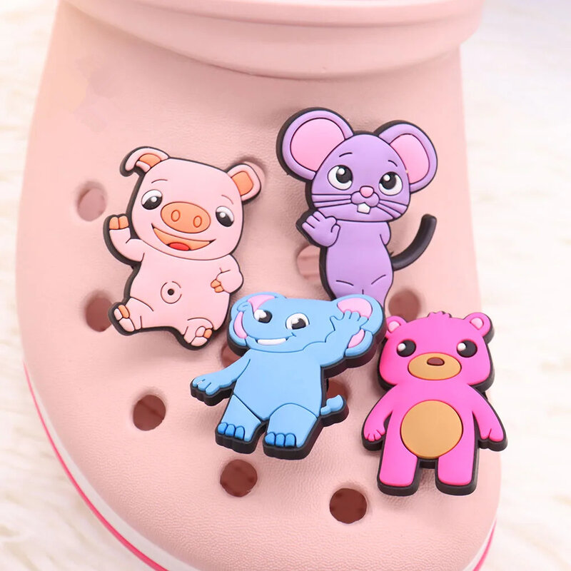 1-14Pcs Cartoon Anime Cat Monkey Mouse Bear Pig Animals PVC Shoe Charms decorazioni firmate zoccoli Fit braccialetti