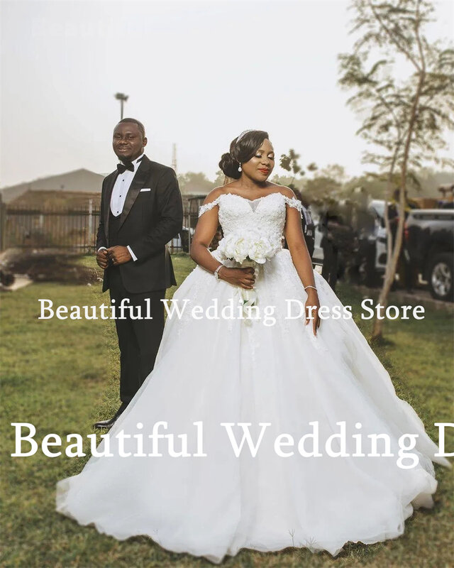 Plus Size Women Wedding Dress Lace Appliques A-Line Tulle Floor-Lenth Bridal Gown Sweep Train White Vestidos de novia 2024