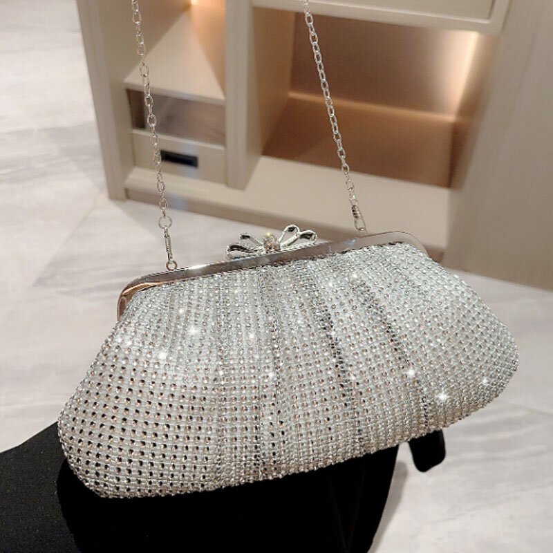 Luxus Strass Bankett Frauen tasche mit funkelnden eingelegten Diamant Abend tasche Mode und vielseitigen Kleid Umhängetasche Clutch
