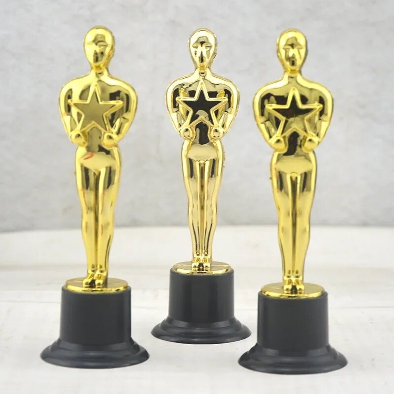 Model Oscar mainan patung anak-anak, 12/24 buah hadiah penghargaan dapat digunakan kembali aksesoris dekorasi kue hadiah mainan Prop
