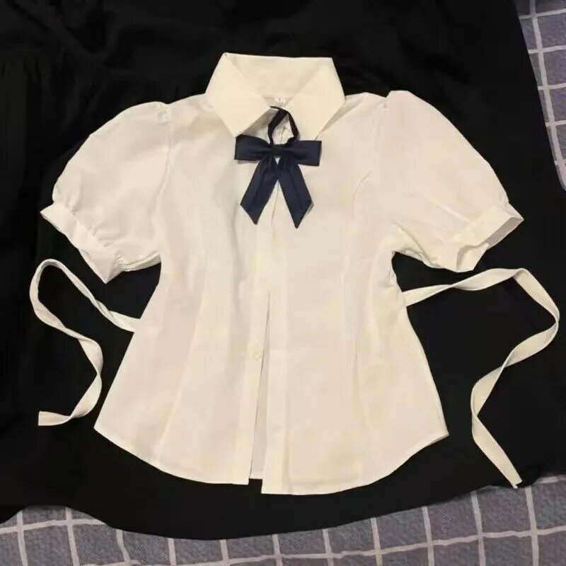 Gidyq uroczy biały koszula damska koreańska moda styl Preppy Jk bandaż koszulka z krótkim rękawkiem damski letni Y2K przylegająca elegancka Top z kokardą