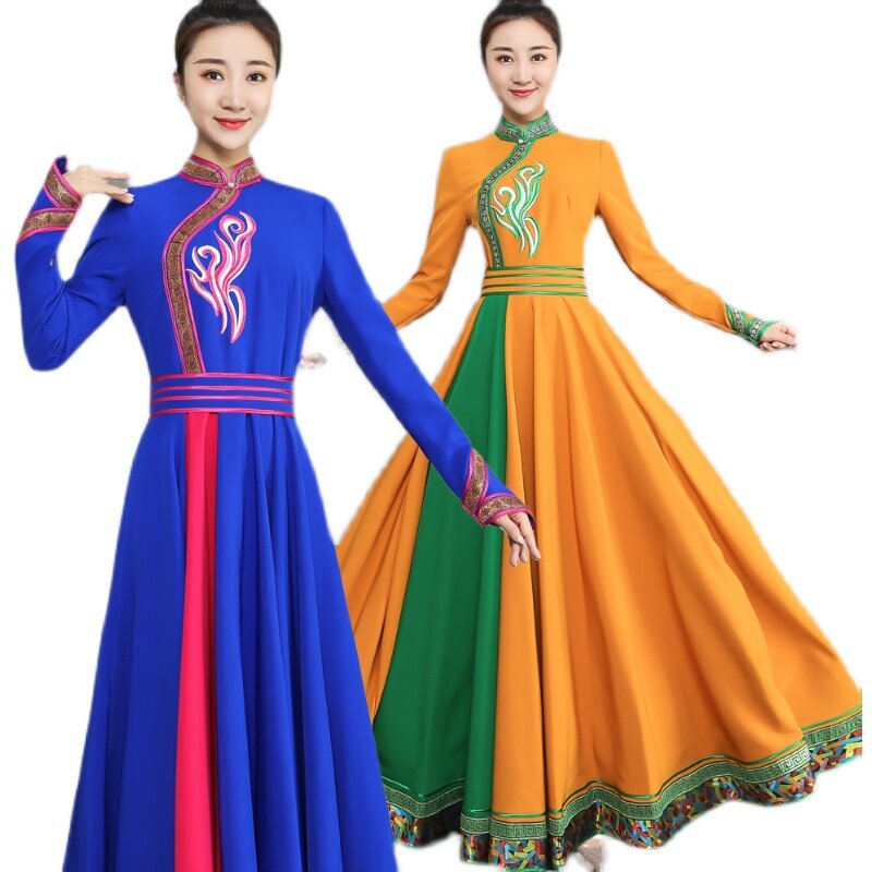 Bata de baile de estilo étnico con cuello alto bordado, falda grande con costuras