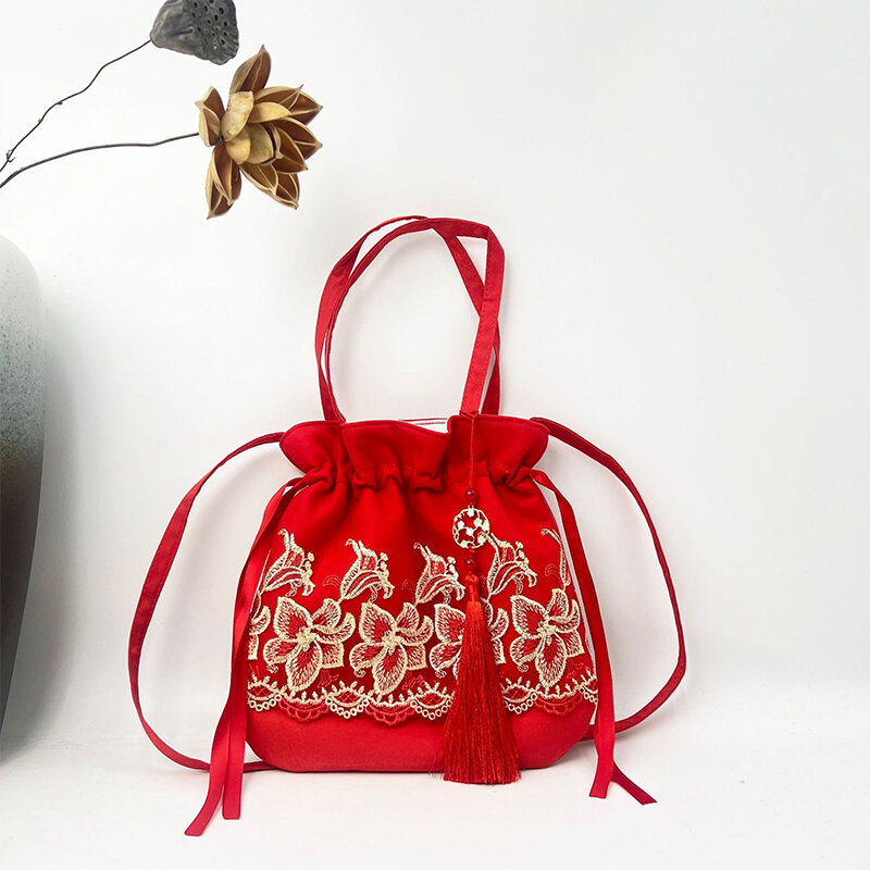 Starożytna chińskich kobiet torebka haftowany kwiat torby ze sznurkiem frędzle Hanfu torebka na telefon torebka elegancka Cosplay