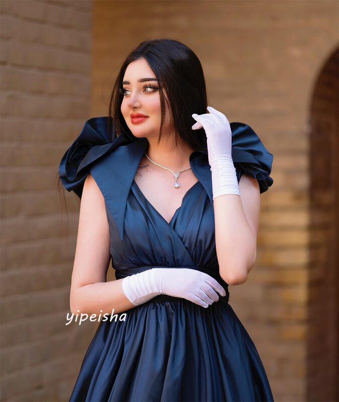 Vestido de graduación de Arabia Saudita, vestido de noche Formal de estilo moderno Simple con cuello en V, línea A, flores drapeadas, satén a medida, vestidos para ocasiones