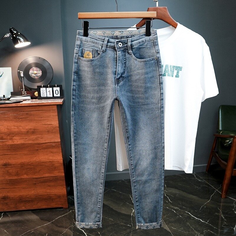 Calça casual justa masculina, jeans da estação, calça de pés pequenos, elástica, estilo emagrecedor, primavera e outono, 2022