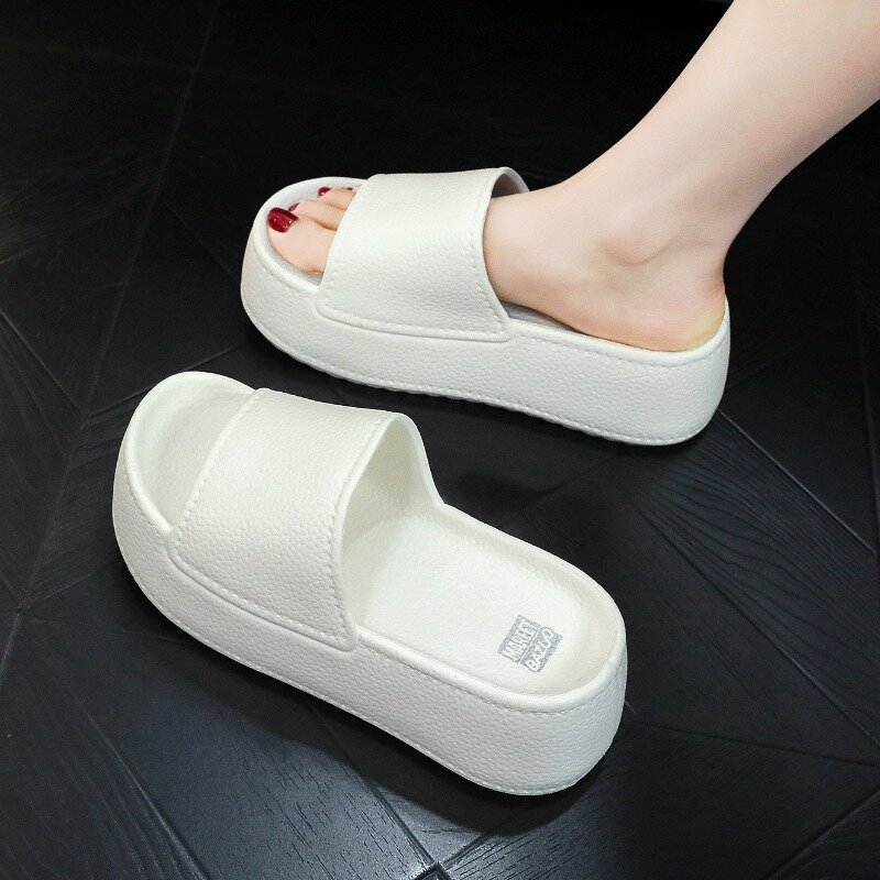 Sandal wanita kasual baru musim panas 2024 sandal wanita sol tebal antiselip sandal wanita nyaman lembut pemakaian eksternal sandal tebal