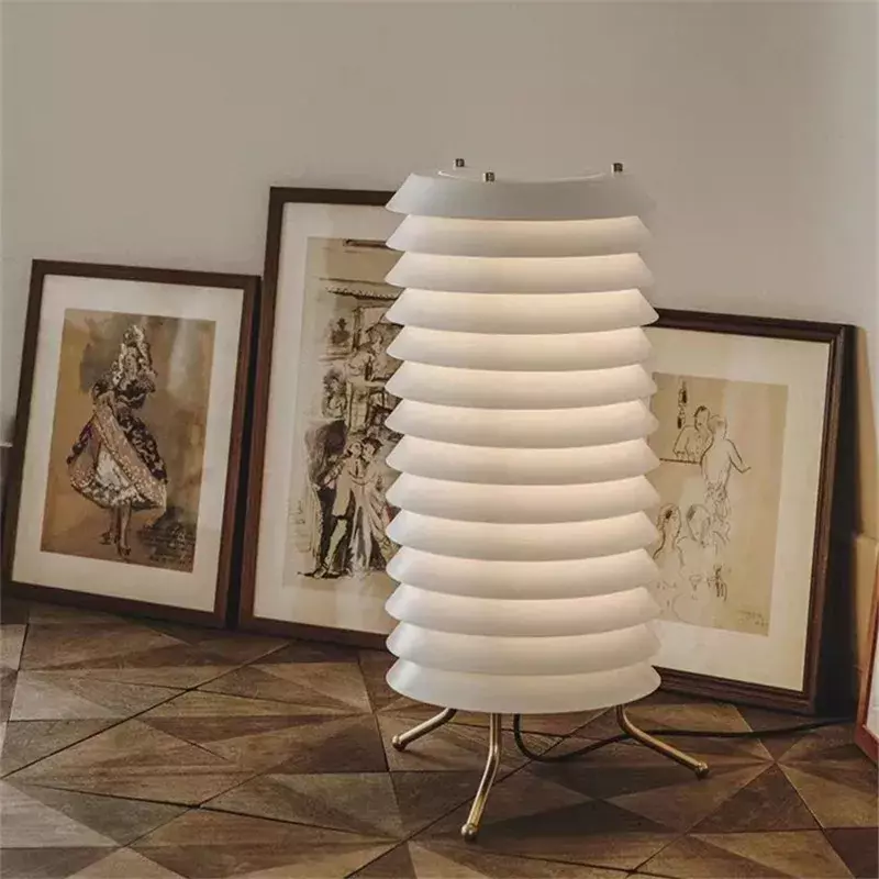Nordic Design retro lâmpada de assoalho, cabeceira Table Lamp, moderno e minimalista, medieval, sala de estudo, branco