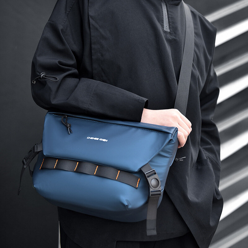 Bolsa de ombro de nylon de grande capacidade masculina, maleta multifuncional simples casual ao ar livre