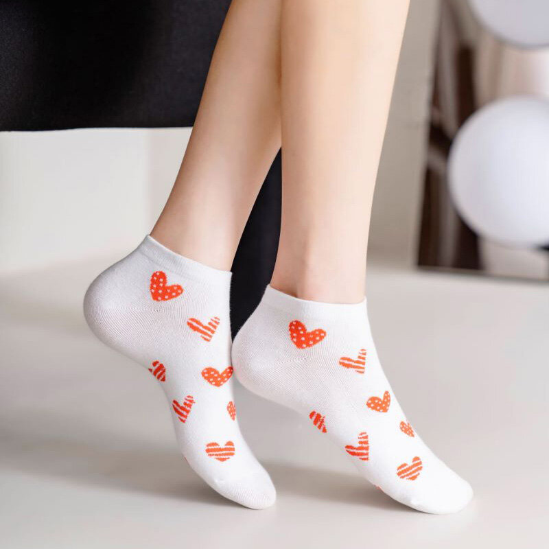 5 Pairs/Lot Heart Ankle Socks Women Spring Summer Low Tube Cotton Boat Socks Cute Love Heart Printed College Style Girls Socks