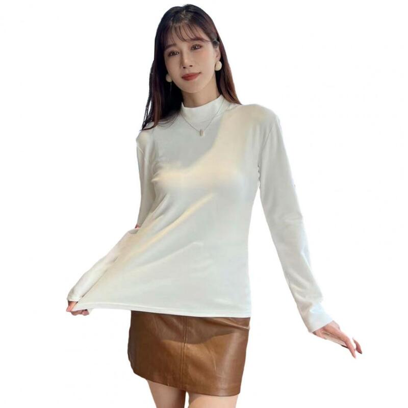 Женский плотный бархатный пуловер с воротником-стойкой и длинными рукавами
