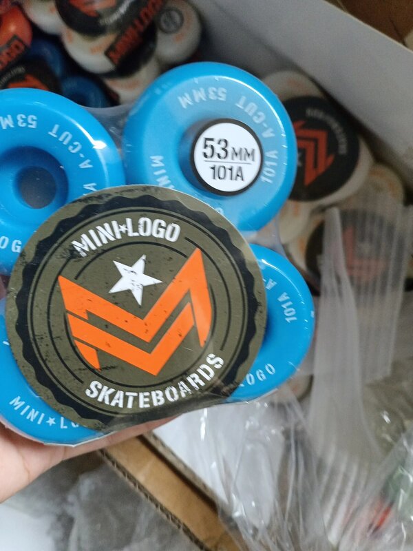 Minilogo-スケートボードホイール、オリジナルブランド新品、100% 101a 90a 95a pro、4個