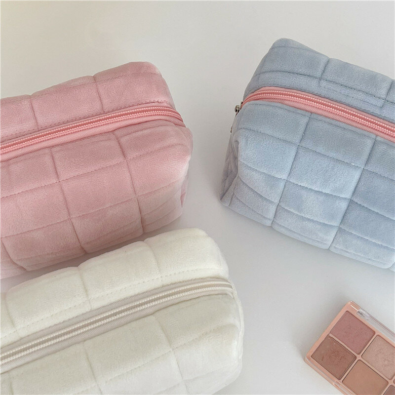 Zipper Large Solid Color Cosmetic Bag Cute Fur Makeup Bag for Women Travel Make Up Toiletry Bag Washing Pouch Plush Pen Pouch