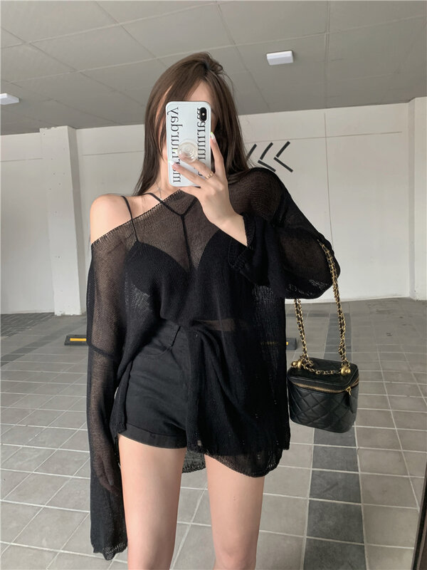 Cubierta de playa Sexy para mujer, Tops transparentes de manga larga ahuecados negros sueltos de estilo coreano, novedad de verano 2022