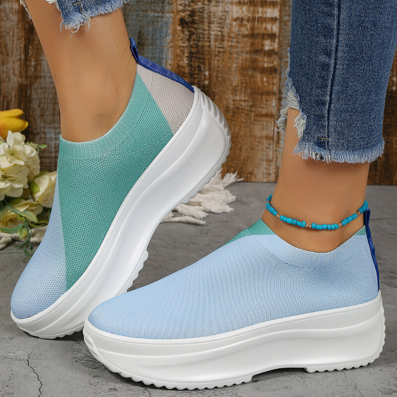 Summer Breathable Slip on Shoes for Women Fashion Plus Size Platform Walking Shoe for Women Female Flats Ladies Casual Sneakers