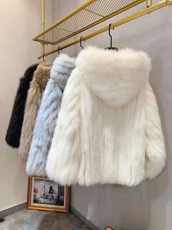 2024 Young Girls Fashion Imitation Fox Fur Grass Female Autumn And Winter New Street Style Fake Fur Thick Warm Fluffy Outwear