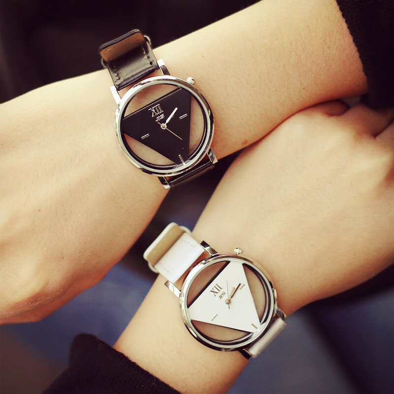 แฟชั่น Hollow สามเหลี่ยมผู้หญิงควอตซ์นาฬิกา Novelty และ Individualism Creative นาฬิกาข้อมือหนังสีดำสีขาวนาฬิกา