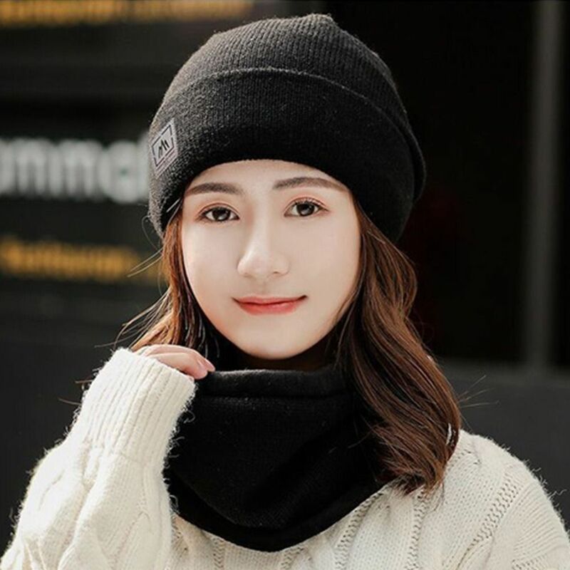 Soft Fashion Knitted Cold-proof Windproof Outdoor Sports Winter Cap Hat Scarf Set Women Hat Bomber Hat