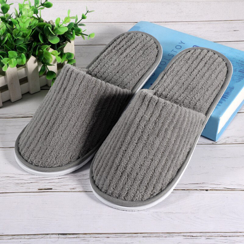 Sandal selop empuk untuk pria dan wanita, sandal selop rumah hangat musim dingin isi 1 pasang, sandal pasangan dalam ruangan kamar tidur