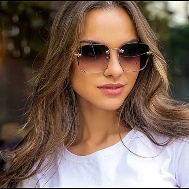 2024ใหม่แว่นตากันแดดแบบไร้กรอบตัดขอบแว่นตากันแดดแฟชั่นฤดูร้อนเลนส์หลากสีโปร่งใสของผู้หญิง UV400แว่นตากันแดดผู้หญิง