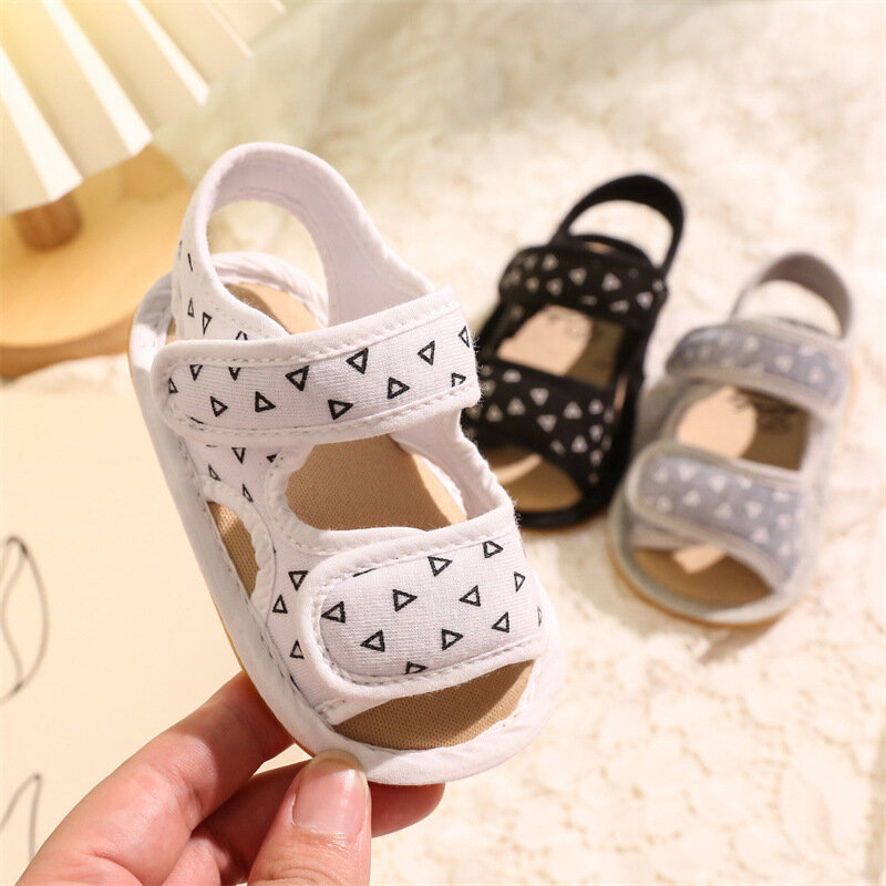 Sandal balita dengan bagian bawah lunak untuk bayi laki-laki 6 bulan model musim panas sandal balita 0-1 tahun dan setengah sepatu bayi grosir anti-selip untuk bayi laki-laki