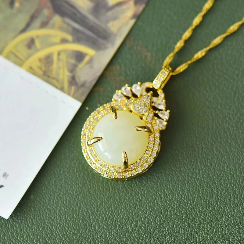 Ciondolo in giada bianca Hetian naturale intarsiato in rame collana da donna di lusso pendenti gioielli regali gioielli con pietre preziose per ragazza alla moda