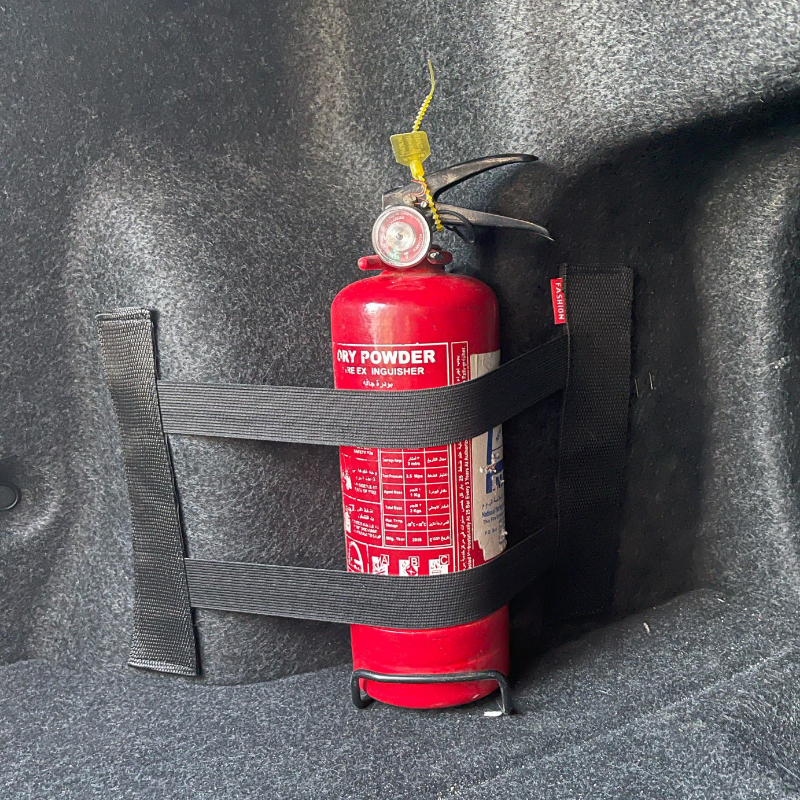 Сетка-органайзер для хранения огнетушителя в багажнике автомобиля