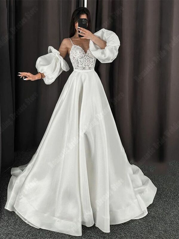 Gaun pernikahan V rendah elegan untuk wanita permukaan Satin lembut gaun pesta dansa A-Line populer putri berbulu hels Vestidos De Novia