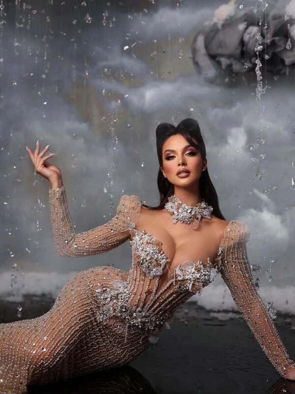 Sexy Illusion Deep v-neck abiti da Cocktail Sparkly Beads abito da sera in cristallo 2024 Luxury Mermaid Long Prom Gown Robe De Mariée