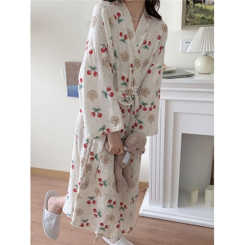 Summer Japanese Robe Women kimonos, long pajamas,  cute teddy bear bathrobes, home clothes Nightgown Lady Kimono Bathrobe Gown