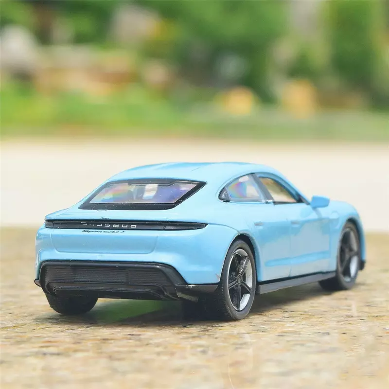 WELLY-Modèle réduit de Porsche Taycan Turbo S, en alliage métallique moulé sous pression, pour enfant, échelle 1:36, jouet de collection, idée cadeau