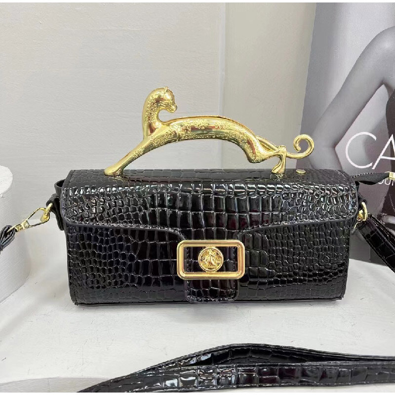 Luxury Brand Crocodile Pattern Handbags Fashion Print Flap Female Bags 2023 Autumn Cat Shape Golden Handle Leather Zipper Bags