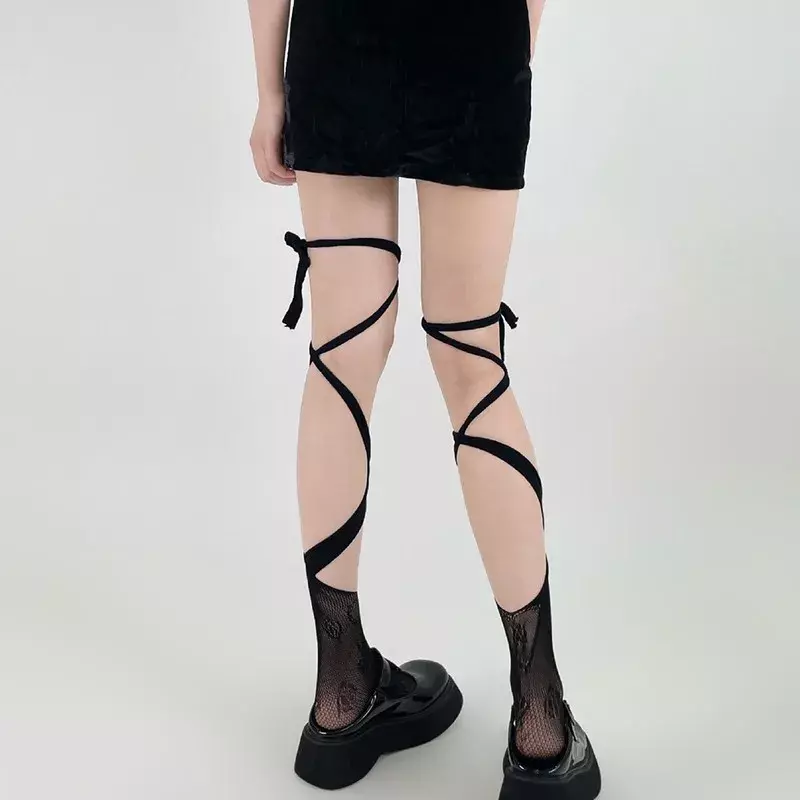 Stoking jaring ikan renda motif bunga hati dengan perban serbaguna seksi untuk wanita kaus kaki anak sapi tidak beraturan kaus kaki panjang Jepang model amplop