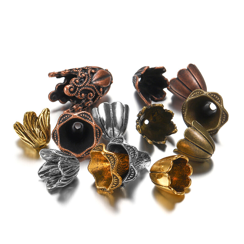 Ancient Gold Alloy Flower Beads Caps, Várias Formas, End Cap Conectores, Brinco DIY, Jóias Fazendo Acessórios, 2Pcs por lote