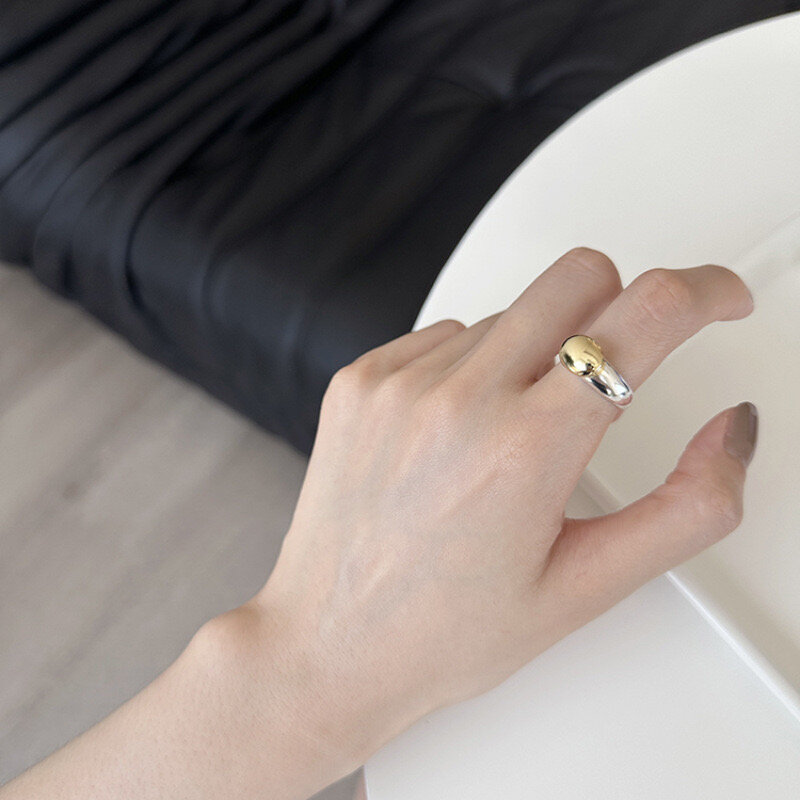 Женское кольцо из серебра 925 пробы, с геометрическим рисунком