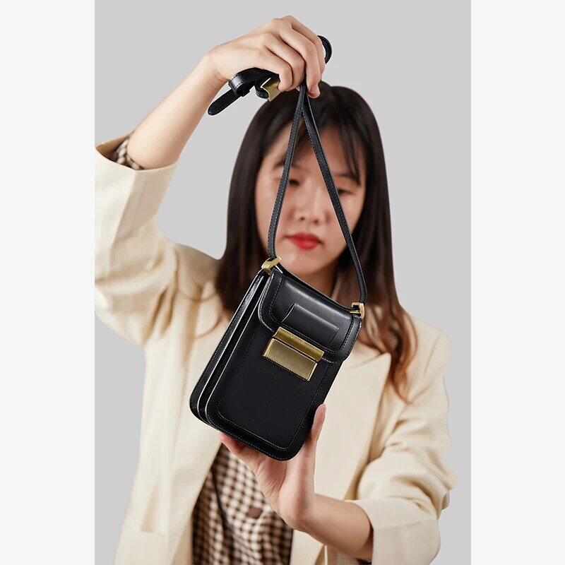 Borsa per cellulare borsa deluxe a tracolla femminile 2023 new fashion walk mini bag leggera piccola borsa quadrata