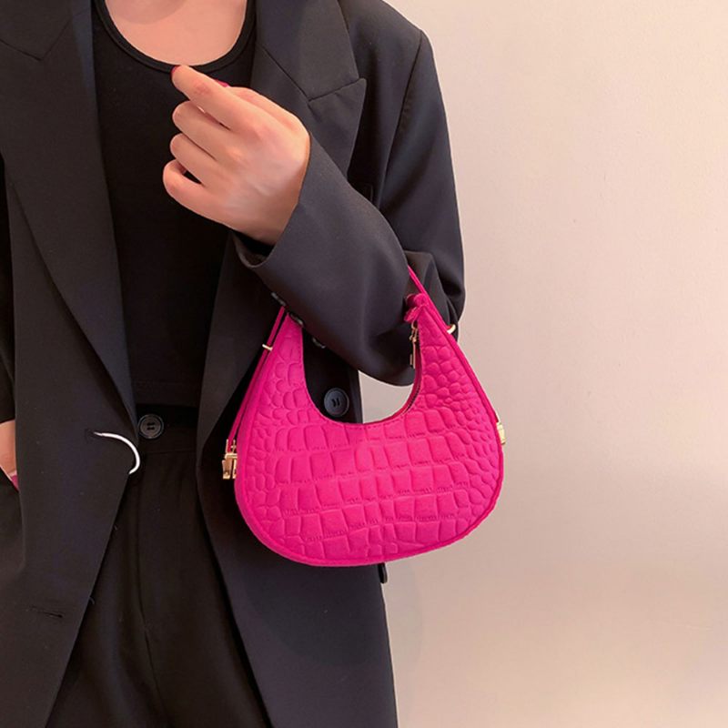 Felt Shoulder Bags Women Handbags Fashion Texture Armpit Saddle Bag 2023 New Soft Unlined Cloth Shoulder Bag Niche Design Purses
