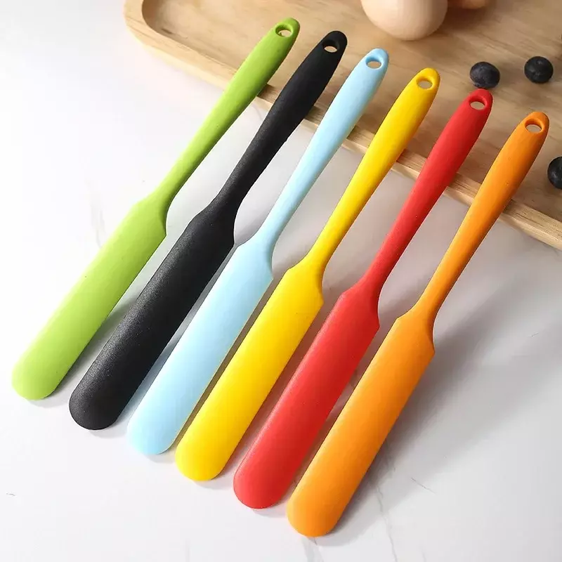 Espátula larga de silicona para hacer pasteles, cuchillo largo para crema de Color, accesorios pequeños, herramientas para hornear pasteles