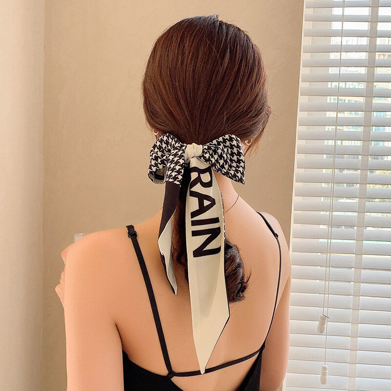 Новинка 2023, модный Шелковый шарф, повязка для волос с длинным бантом, корейский Печатный шарф с надписью, аксессуары для волос