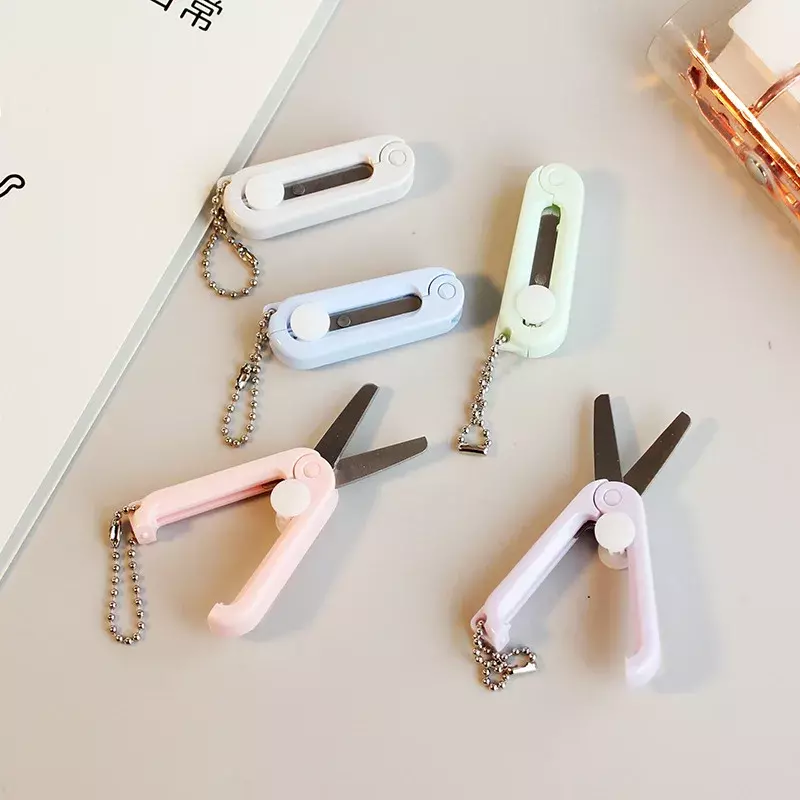 Gunting Mini portabel lucu, pemotong kertas lipat sederhana, gunting alat tulis siswa, perlengkapan kantor sekolah, gantungan kunci multifungsi