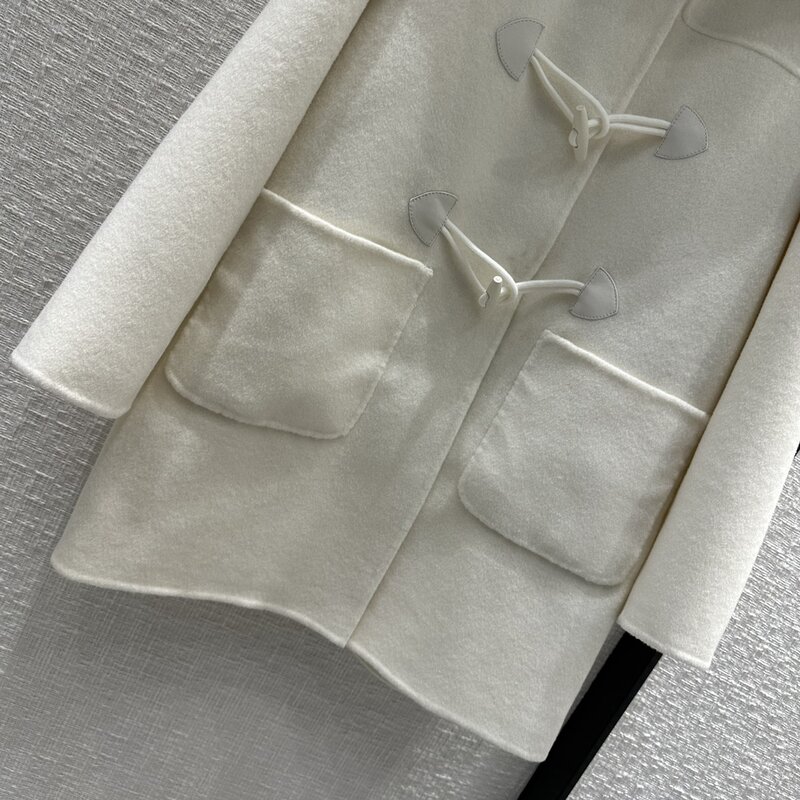 Jaqueta de design com capuz feminina, decoração de bolso, temperamento elegante, fina e fina, macia e confortável, nova, quente, outono, 2023