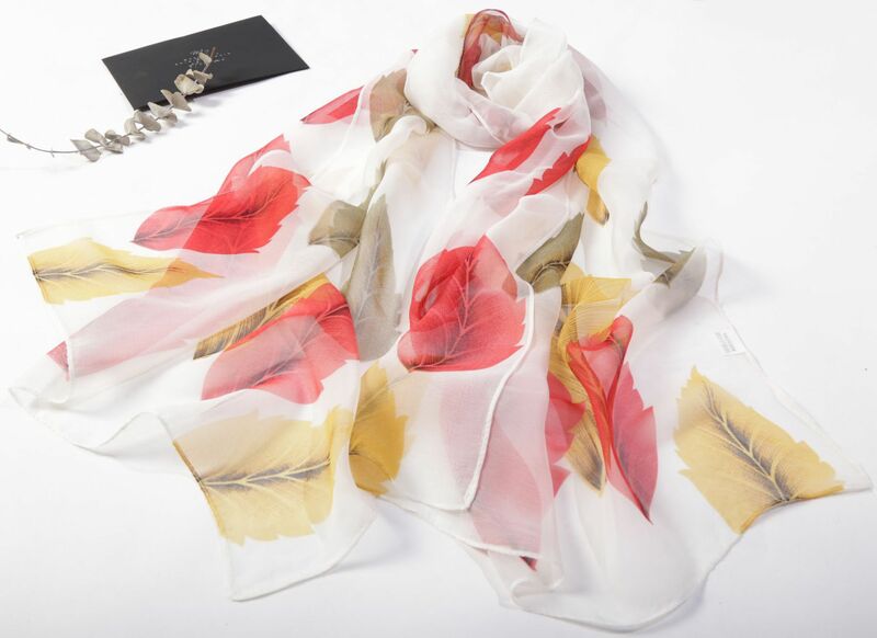 Foulard Georgette en mousseline de soie pour femme, imprimé géométrique, long et doux, châle de plage, nouvelle mode