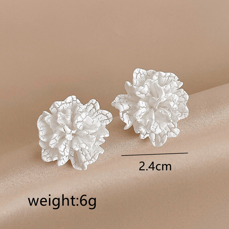 New Big White Flowers Stud Earrings para Mulheres Personalidade Moda Unique Design Brincos Wedding Jewelry Wholesale Birthday Gift