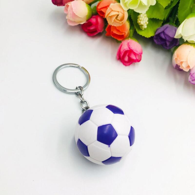 Брелок для ключей с гладкой поверхностью, сувенир унисекс в виде футбольного мяча, автомобильный брелок для ключей