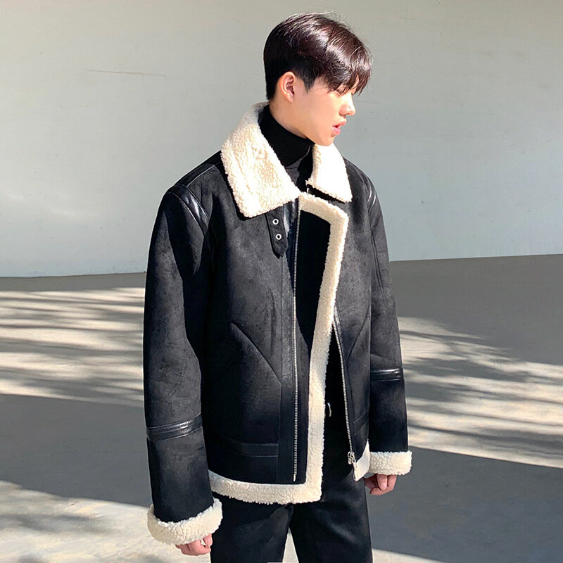 Jaket Katun Pria Korea Musim Dingin Beludru Jaket Katun Tren Longgar Menebal Bulu Terintegrasi Jaket Wol Domba