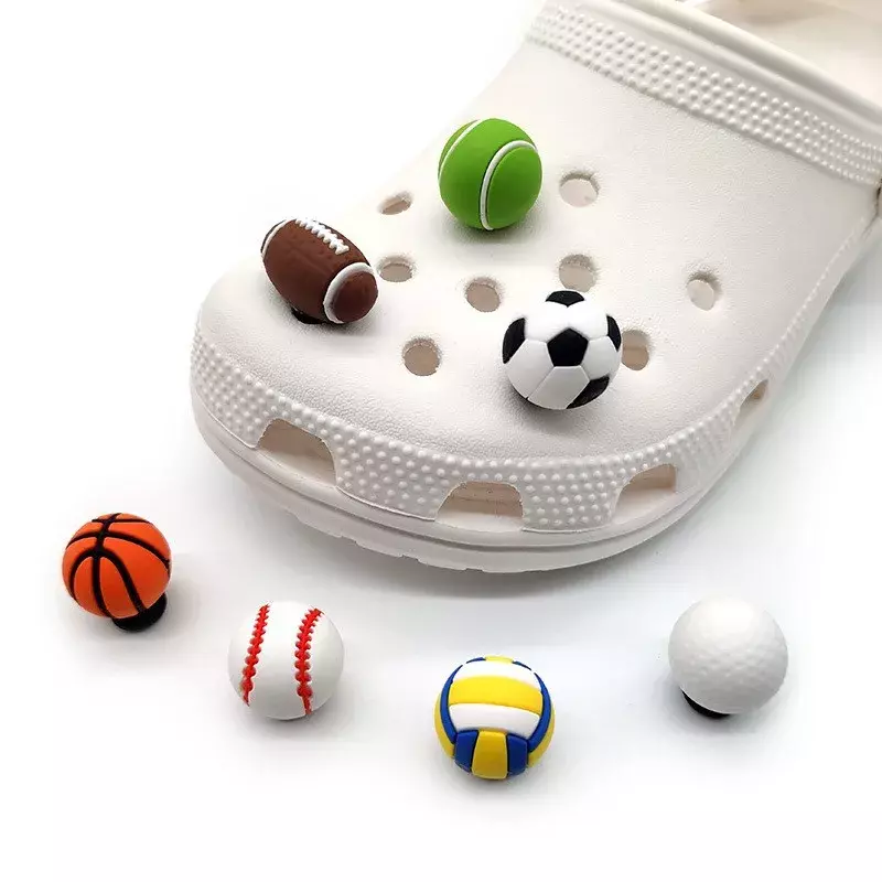 穴のある3Dサッカーシューズ,PVCサンダル,バスケットボール,テニス,ラグビー,装飾チャーム,取り外し可能なアクセサリー,子供