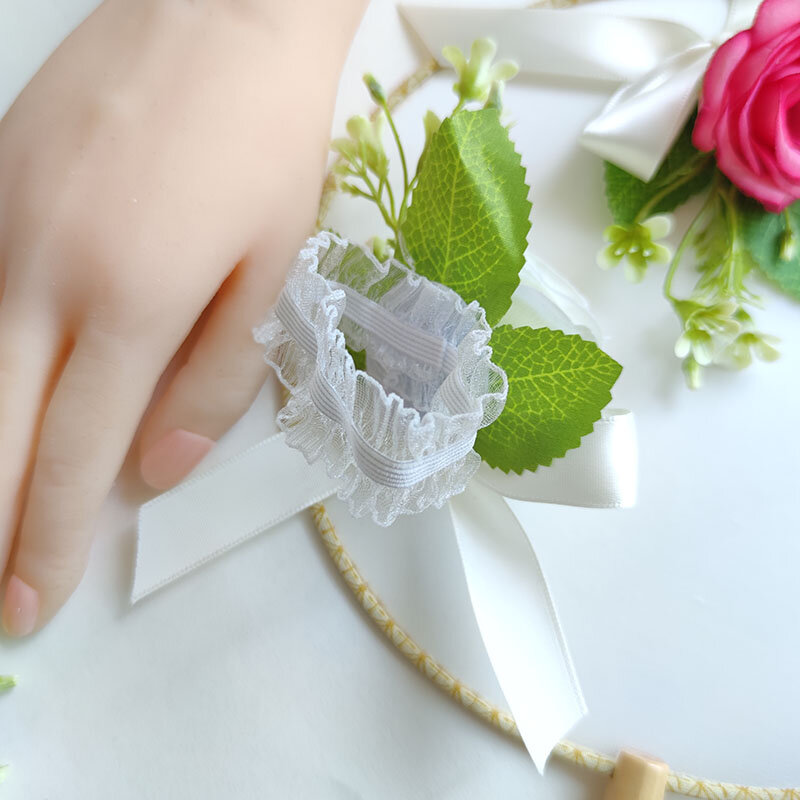 Boutonniere สร้อยข้อมือเจ้าบ่าวสำหรับเพื่อนเจ้าสาวอุปกรณ์จัดงานแต่งงานดอกกุหลาบเทียมตกแต่งงานปาร์ตี้ดอกไม้ผ้าไหม
