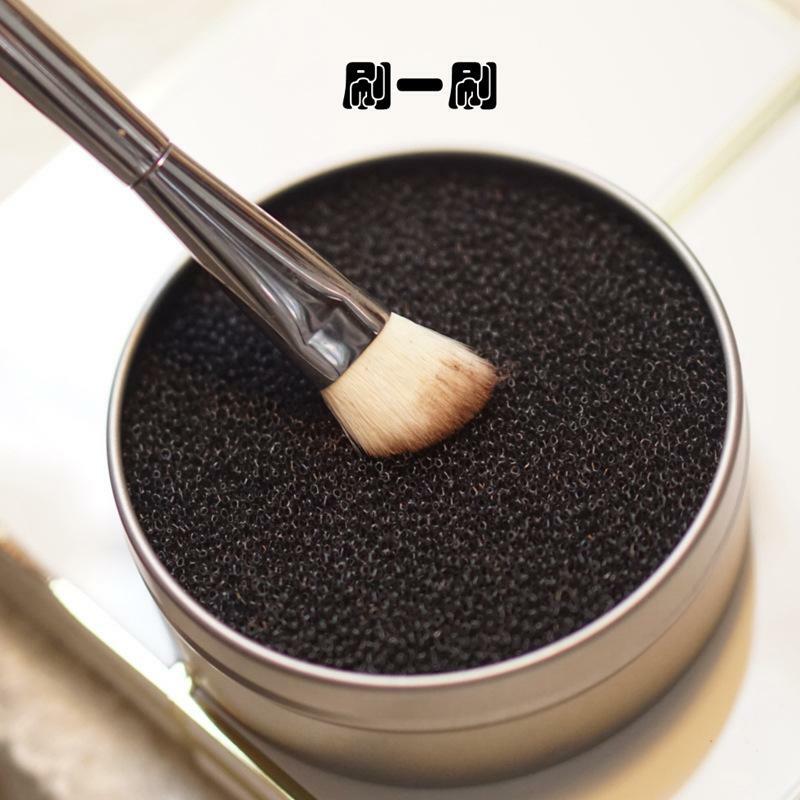 1Pc Makeup Brush Dry Cleaner Box Eye Shadow Brushes Powder Remover Sponge Make Up Brush Washing Scrubber Beauty Clean Tools
