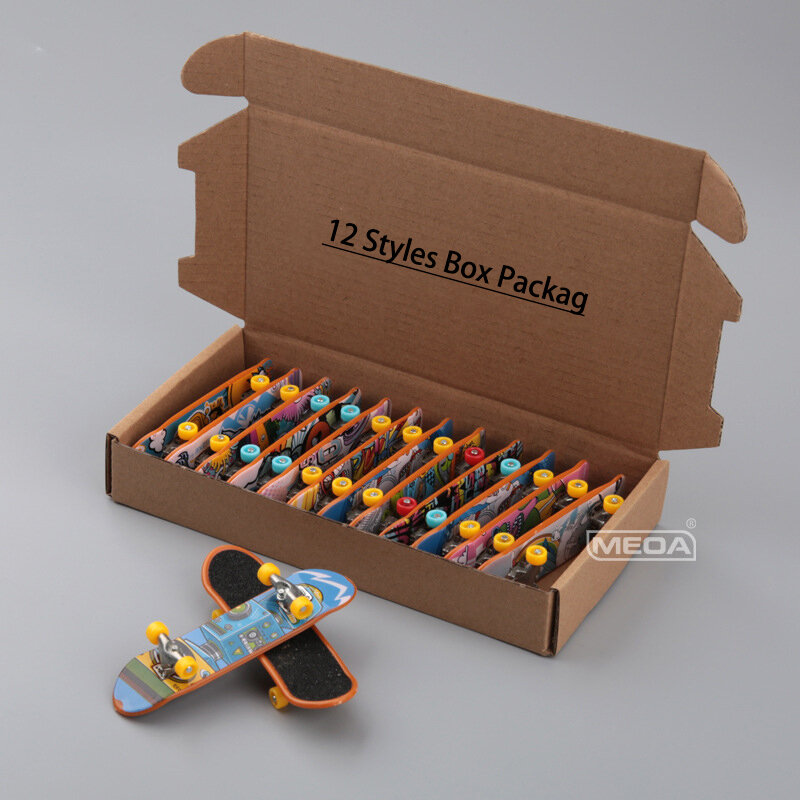 12 Stijlen Patroonbox Packag Beginner Mini Finger Skateboards Diy Kits Frosted Surface Alloy Finger Skateboard Indoor Home Toys