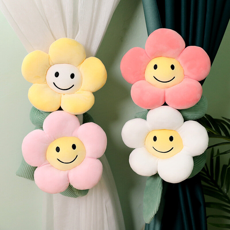 INS Cute Smiling Flower Plush Toys Curtains Buckle Flower Curtain Clip Home Decoration Props Tie Back Curtain Accessories