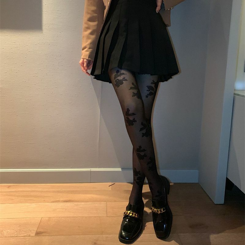 New Fashion 15D Rose Jacquard Tights Female Sexy Black White Ultra- Thin Style Anti-hook Silk Pantyhose
